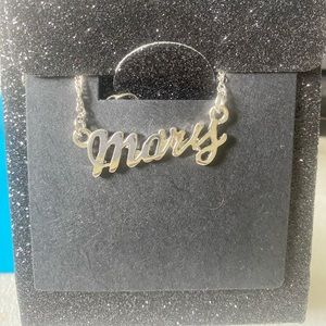 Lovely! Mary name necklace